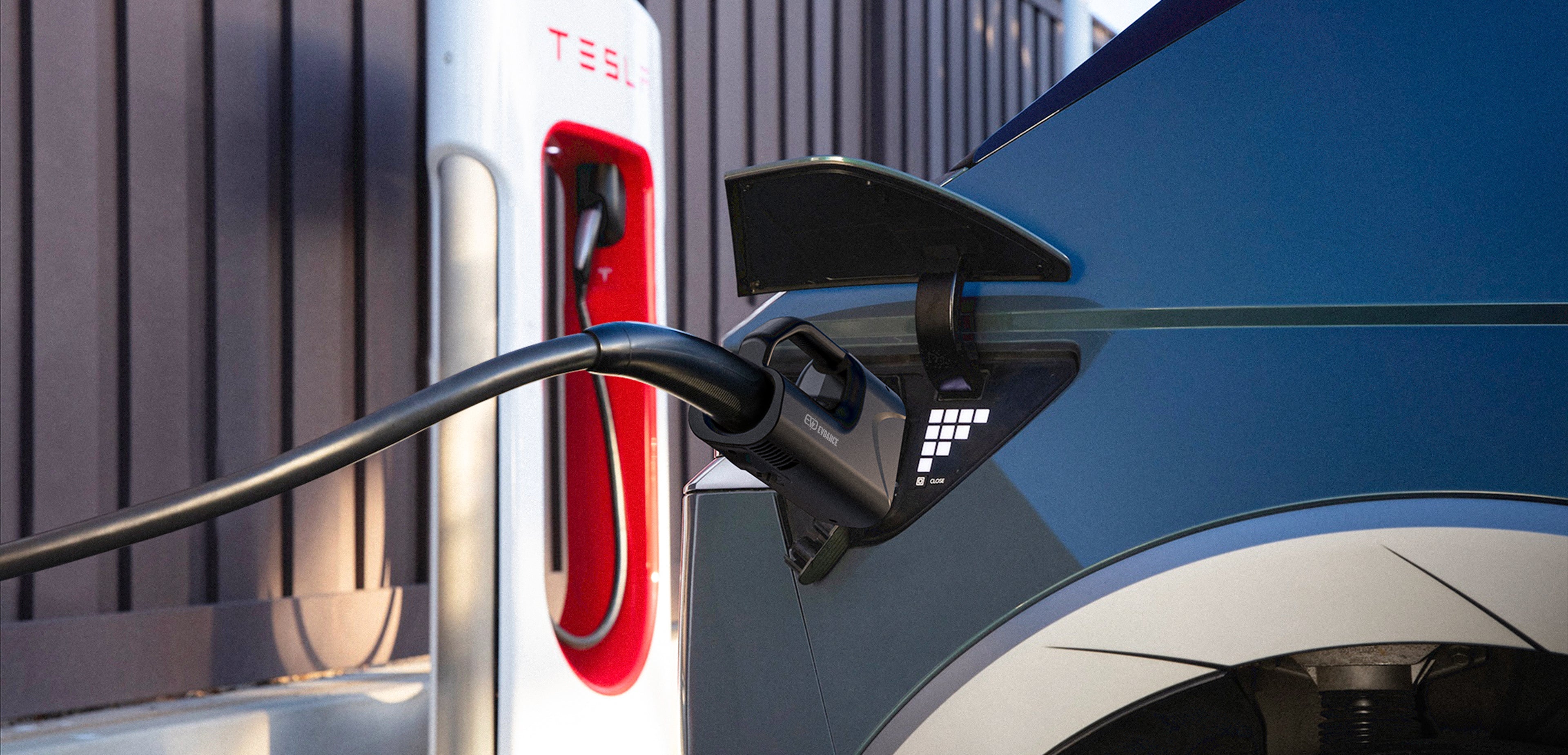 Comparing EV Charging Stations: Tesla Supercharger vs Electrify America, ChargePoint & More