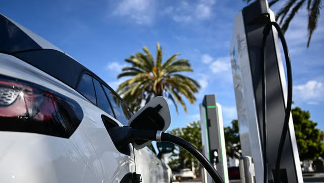 California Targets First-Time EV Buyers With New State Rebate Plan