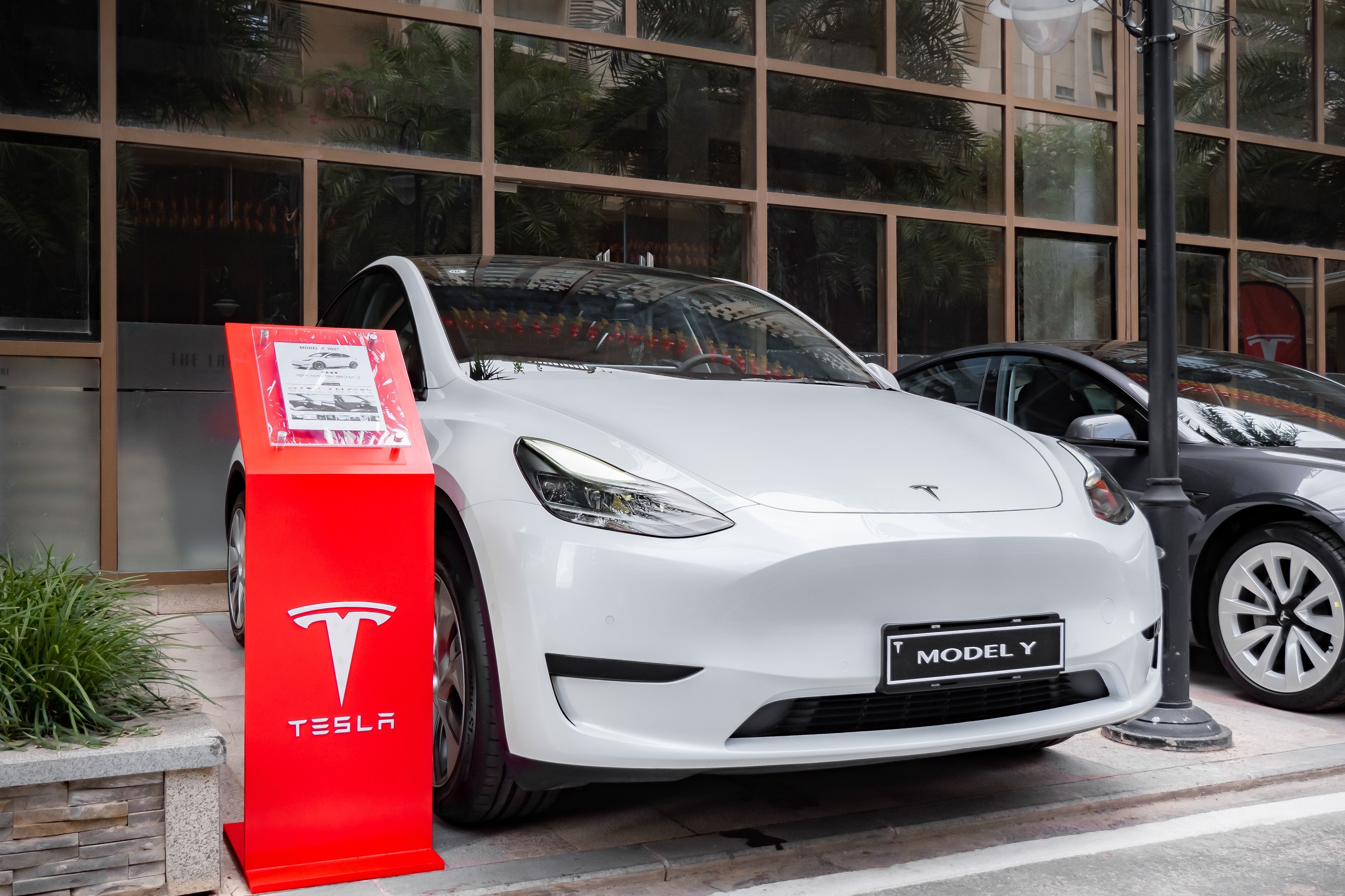 Tesla Builds 10 Million EVs as Growth Challenges Remain