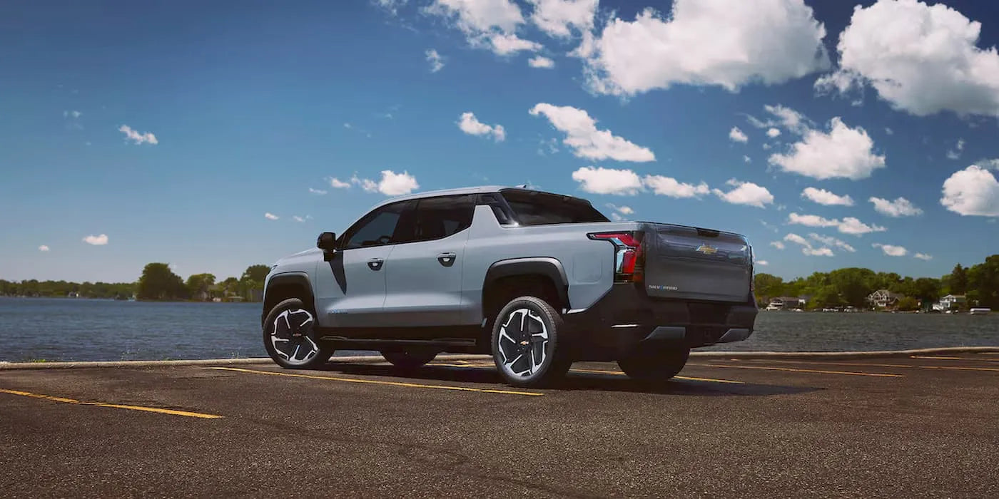 GM Records $7.1 Billion Charge as EV Strategy Shifts