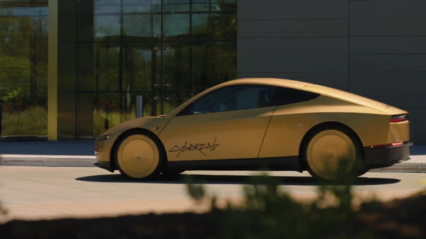 Tesla Cybercab Debuts in China as Display Only
