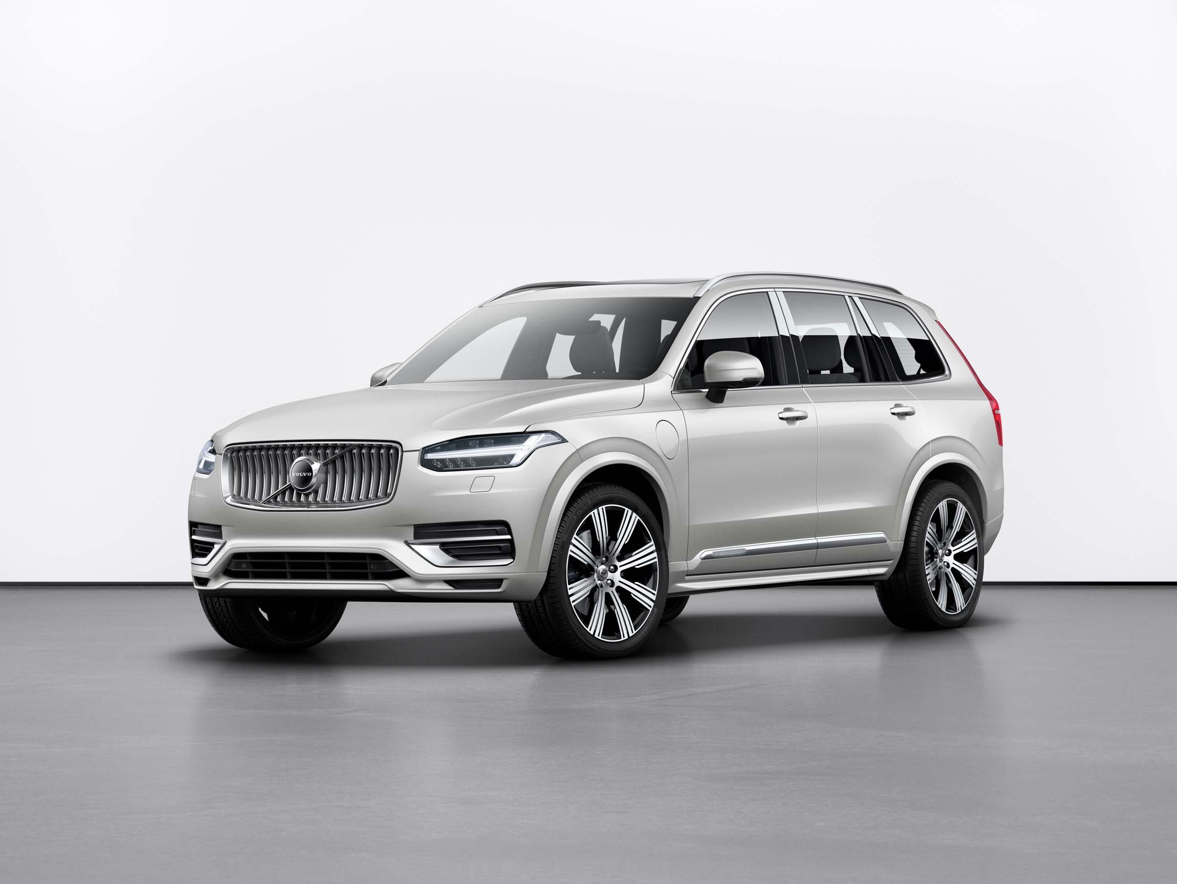 The Advantages, Current Status, and Future Prospects of Hybrid Cars